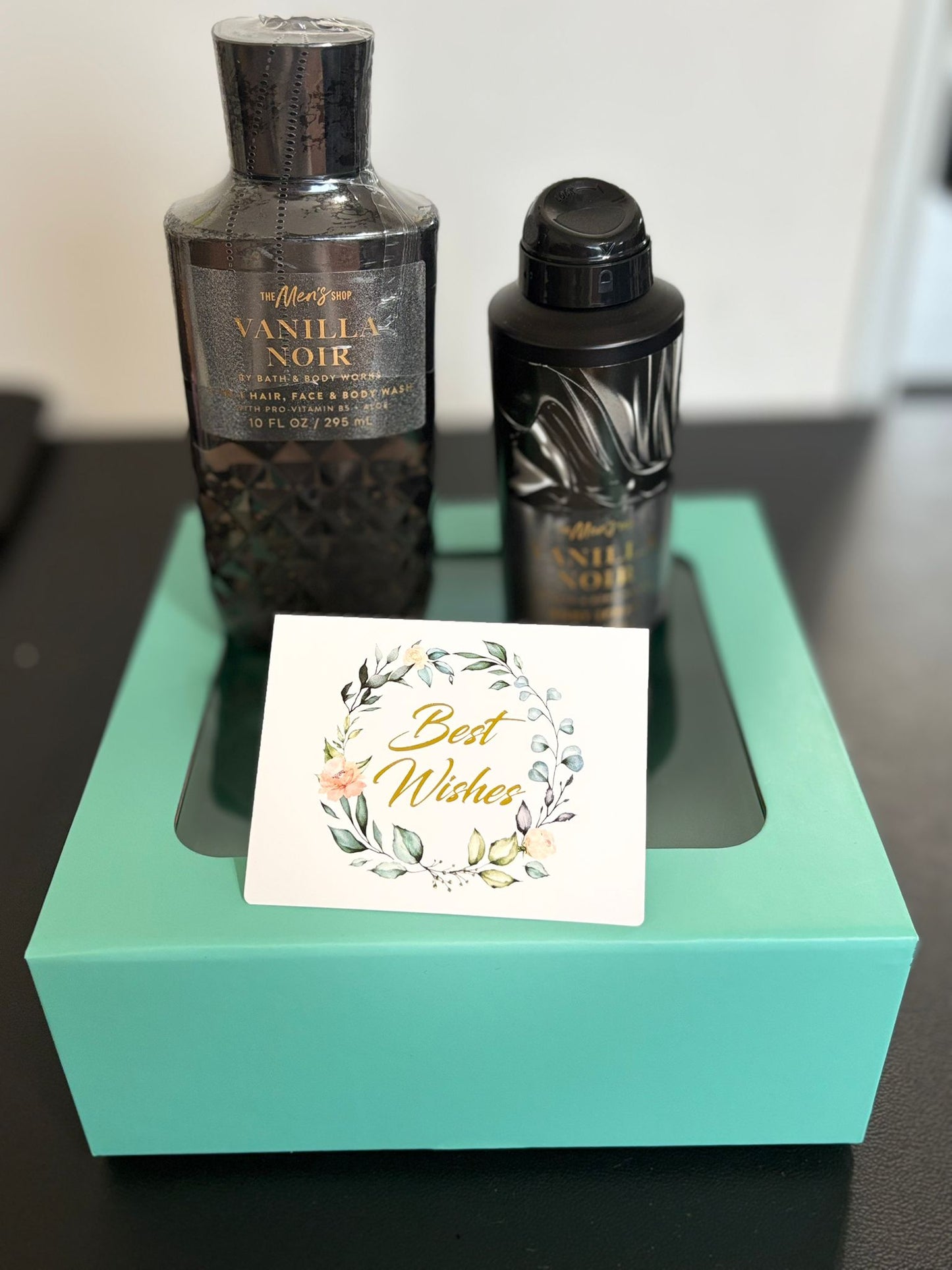 ✨ Vanilla Noir Men’s Gift Set – Bath & Body Works ✨