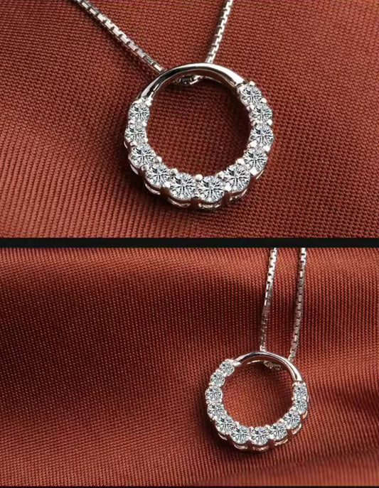 New 925 sterling silver Dimond circl necklace